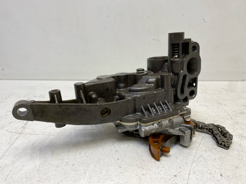 Насос масляный