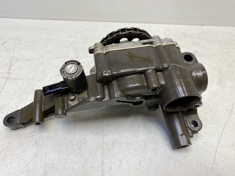 Насос масляный