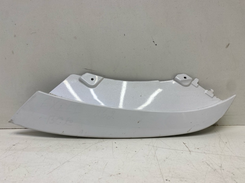 Молдинг фары левой