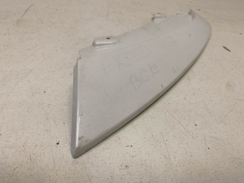 Молдинг фары левой