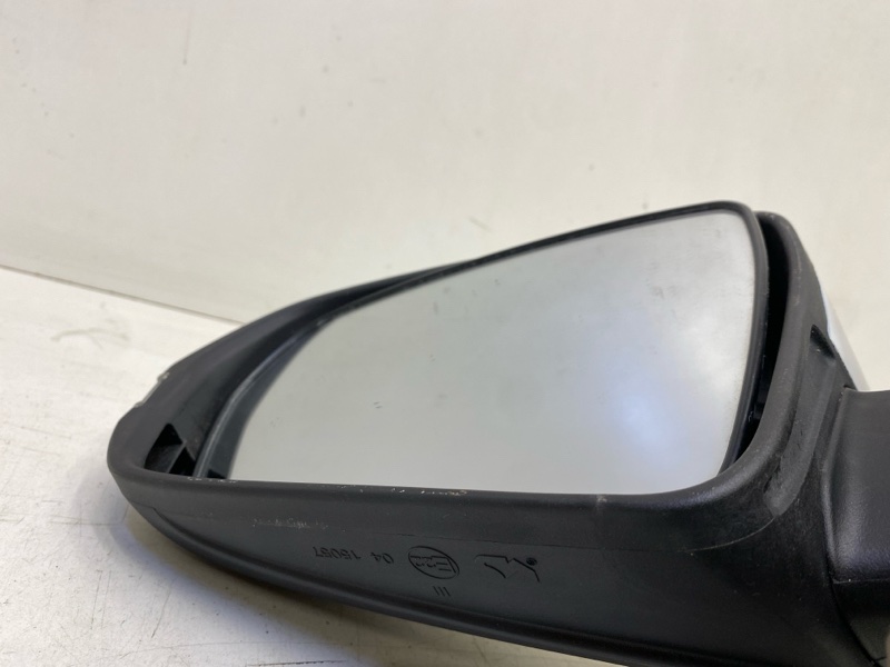 Зеркало левое электрическое