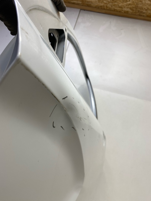 Дверь передняя левая