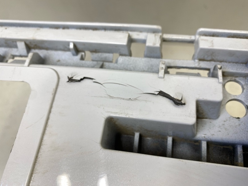 Бампер передний