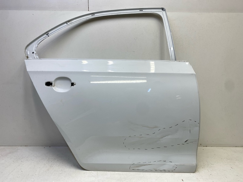 Дверь задняя правая