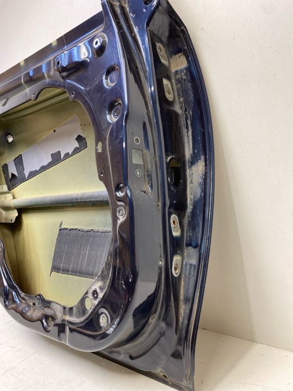 Дверь задняя левая