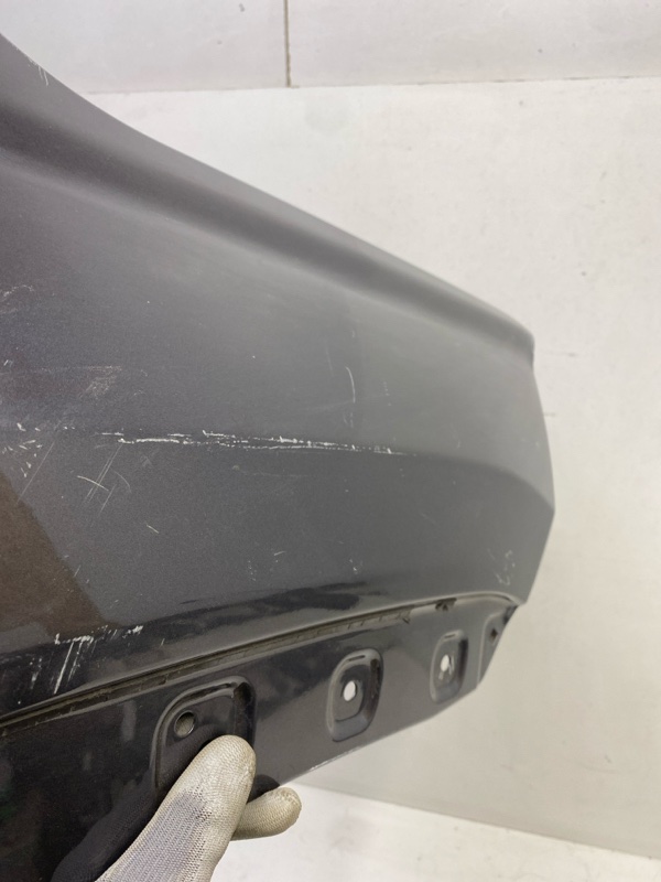 Крыло переднее правое