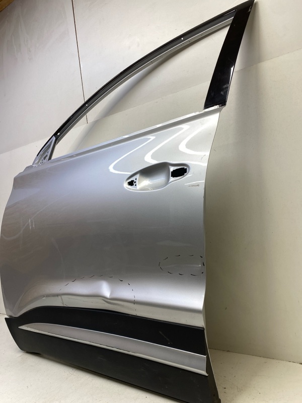 Дверь передняя левая