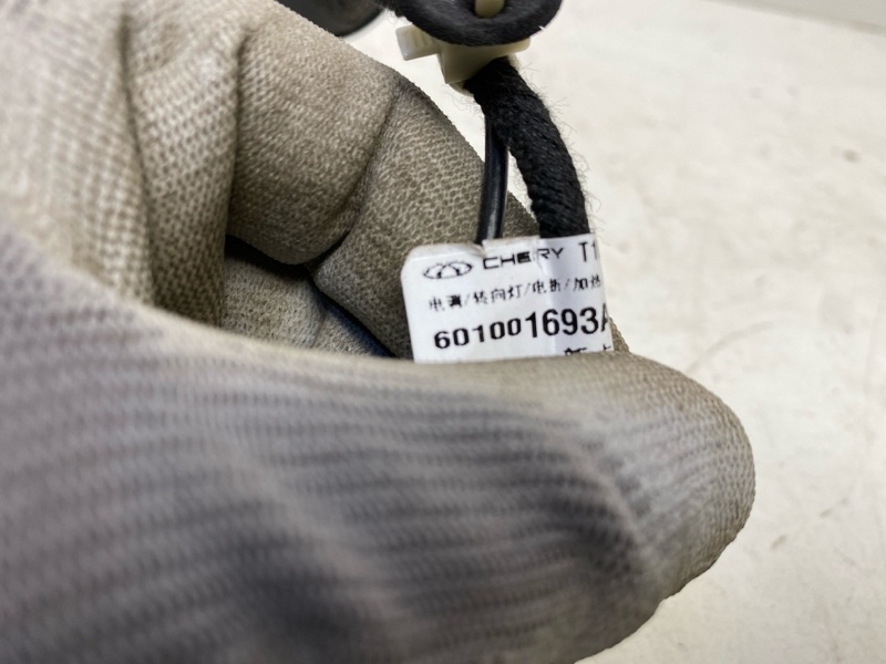 Зеркало правое электрическое