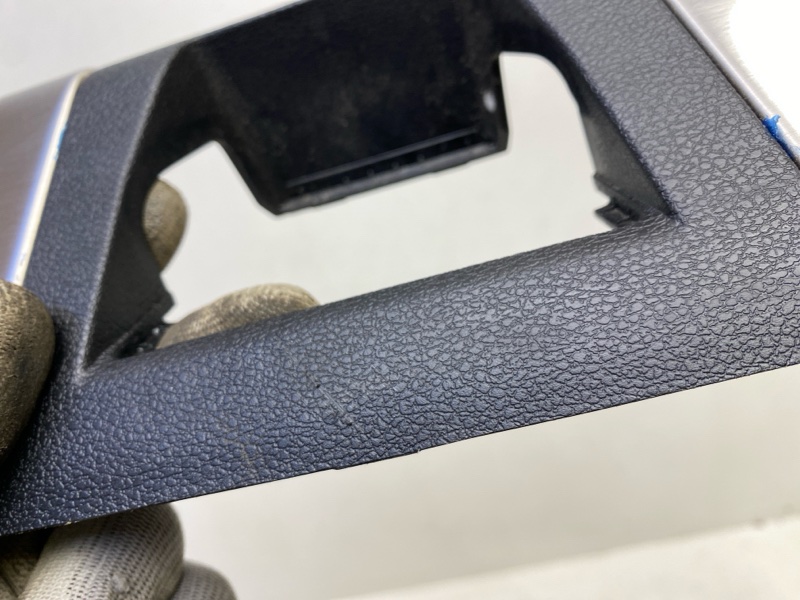 Обшивка багажника