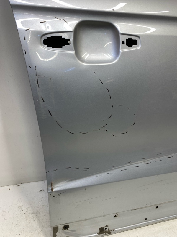 Дверь передняя правая