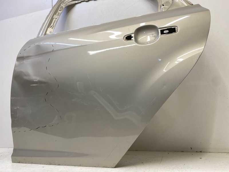 Дверь задняя левая
