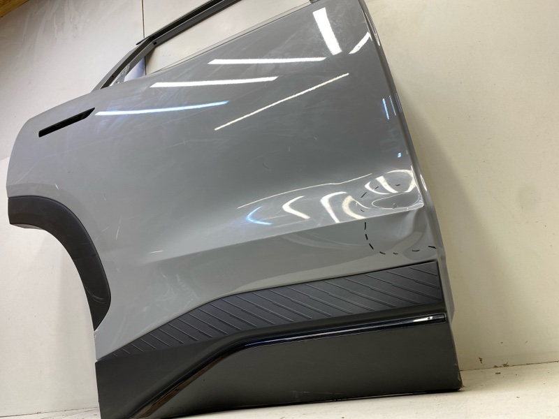 Дверь задняя правая