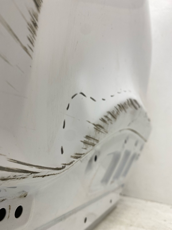 Дверь задняя правая