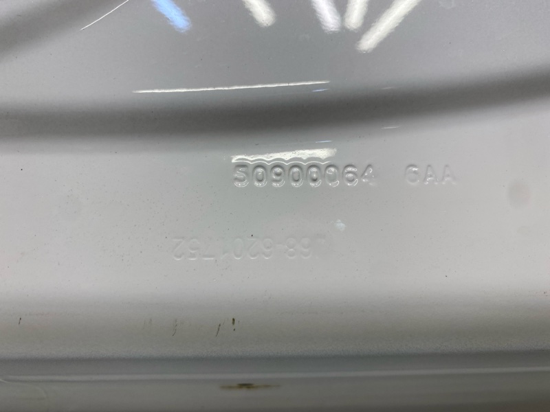 Дверь задняя правая