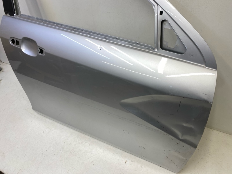 Дверь передняя правая