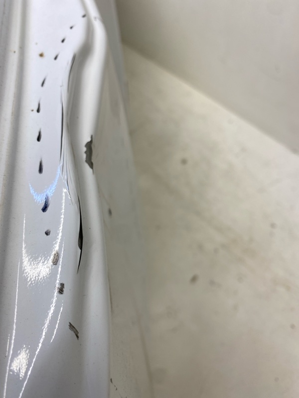 Дверь багажника