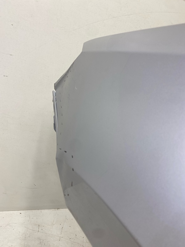 Крыло переднее левое