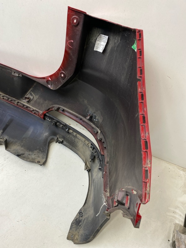 Бампер задний