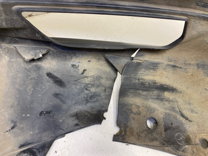 Бампер передний