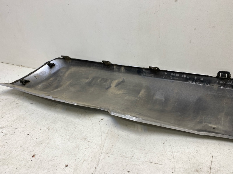 Спойлер заднего бампера