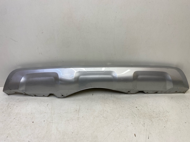 Спойлер заднего бампера