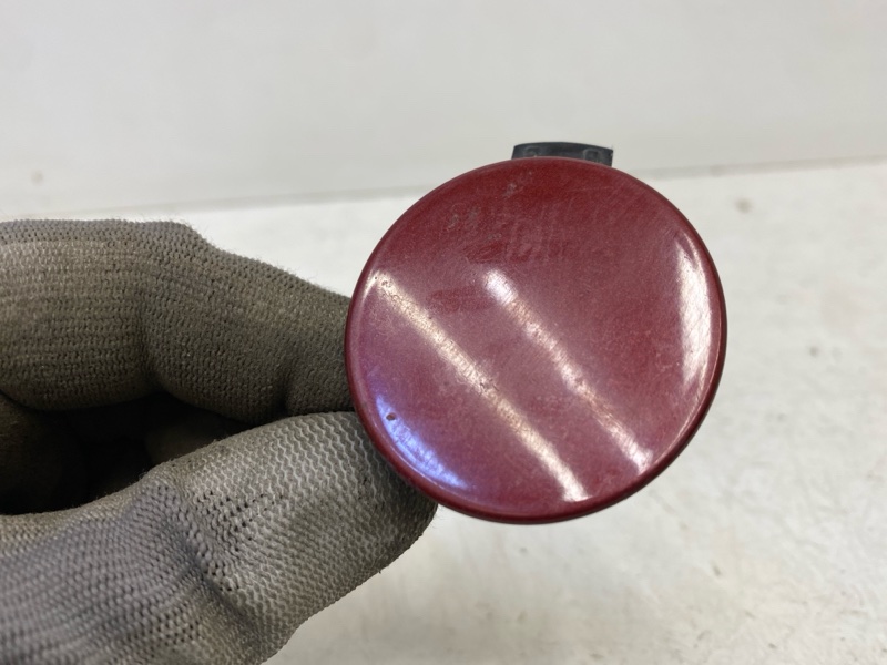 Заглушка буксировочного крюка