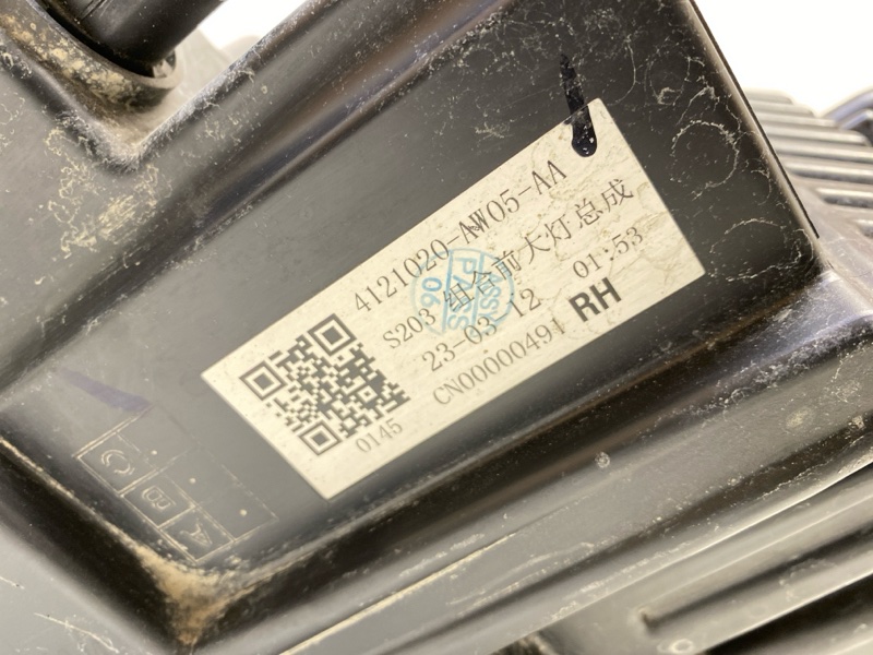 Фара правая