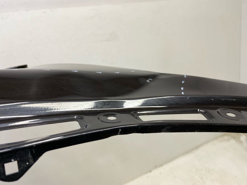 Крыло переднее левое