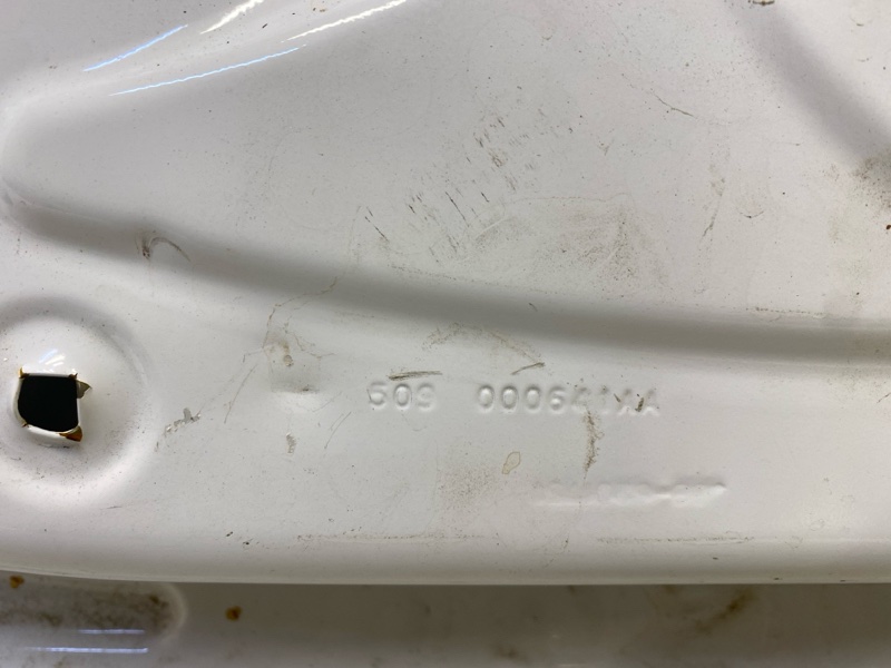 Дверь задняя правая