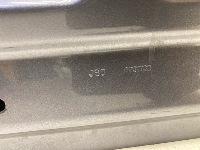 Дверь задняя правая