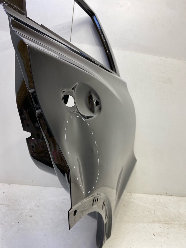 Дверь задняя правая