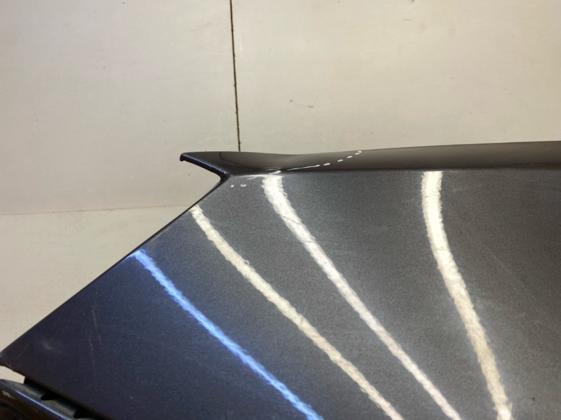 Крыло переднее левое