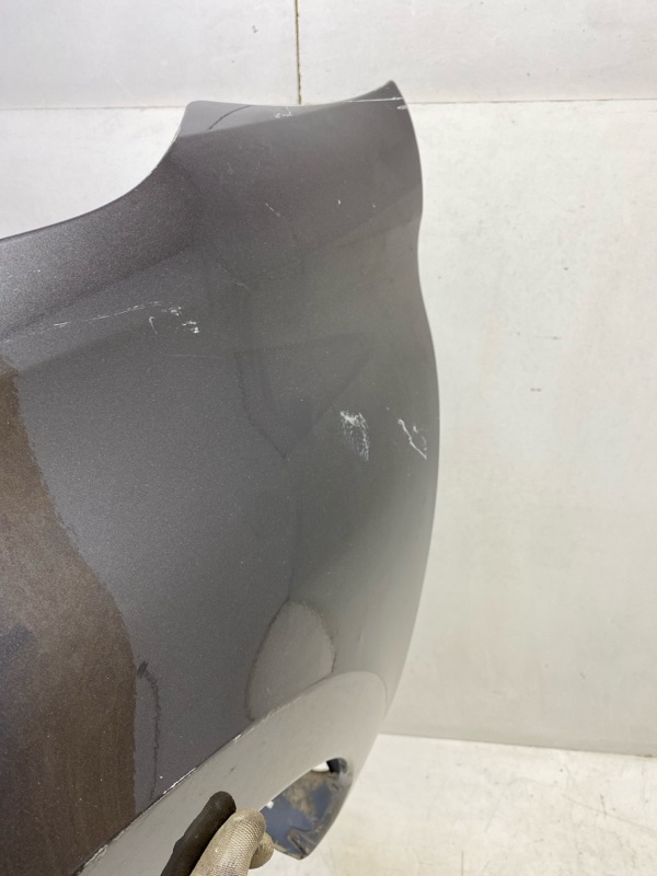 Крыло переднее левое