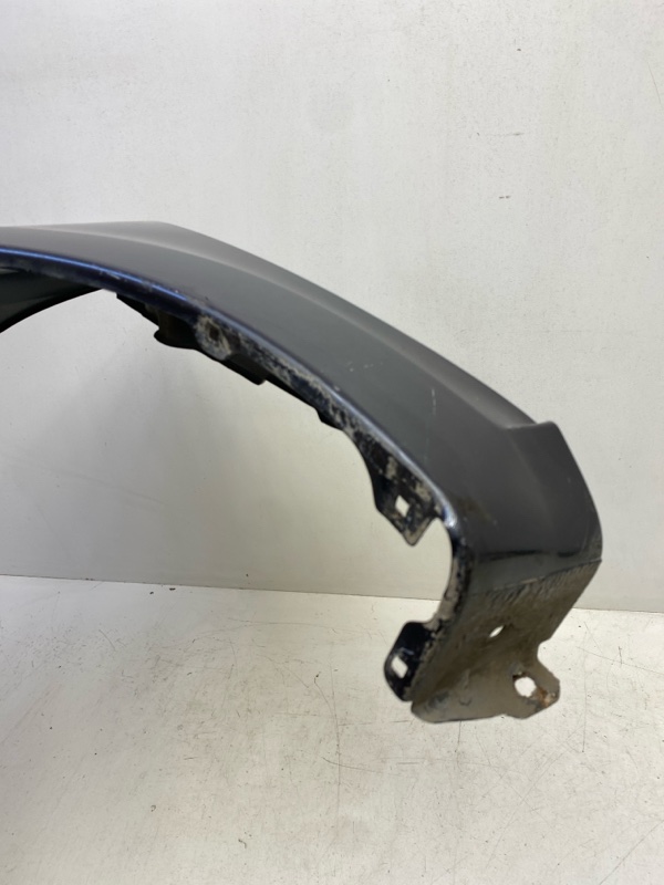 Крыло переднее левое