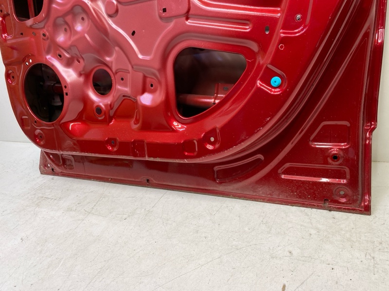 Дверь передняя правая