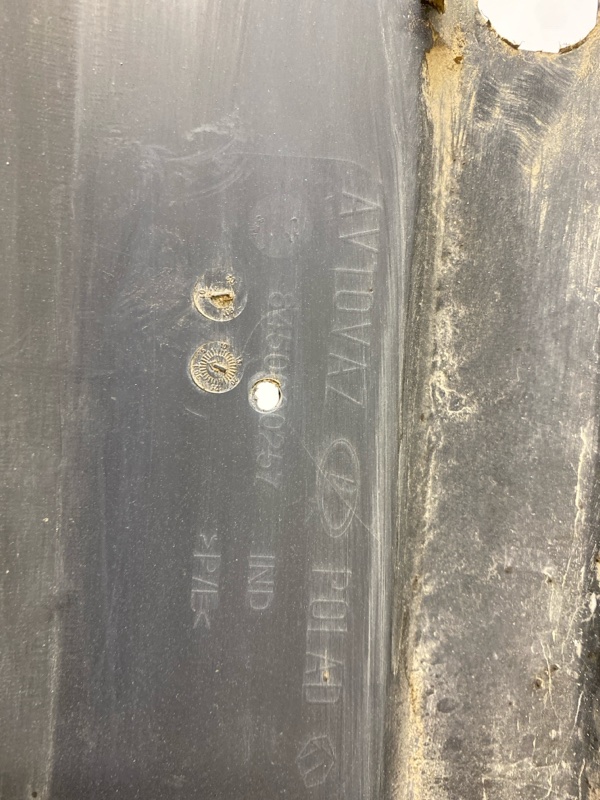 Бампер задний