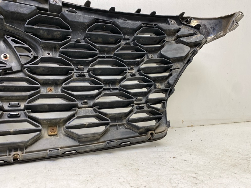 Решетка радиатора