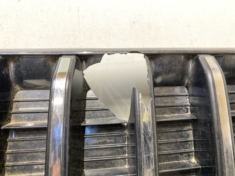 Решетка радиатора