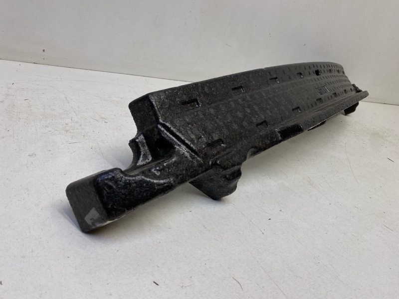 Наполнитель переднего бампера