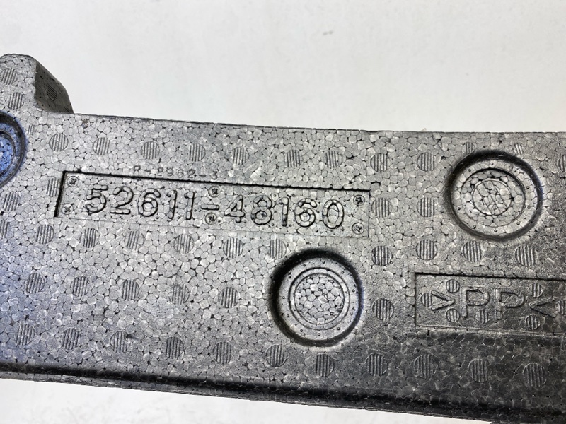 Наполнитель переднего бампера