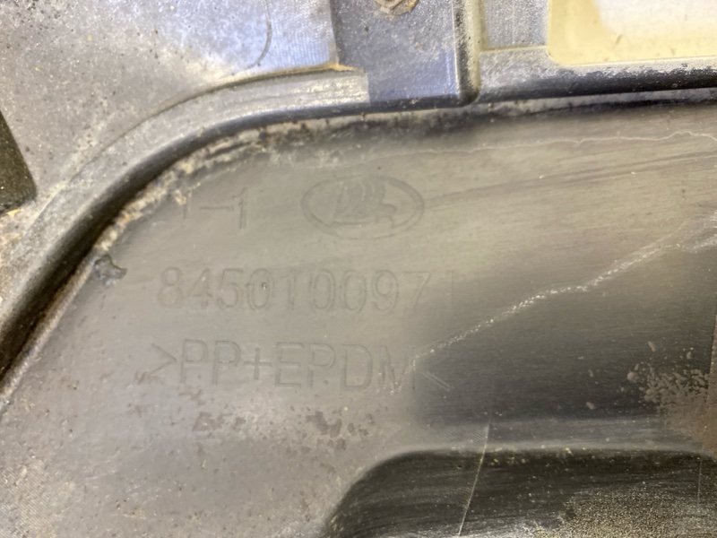 Бампер задний