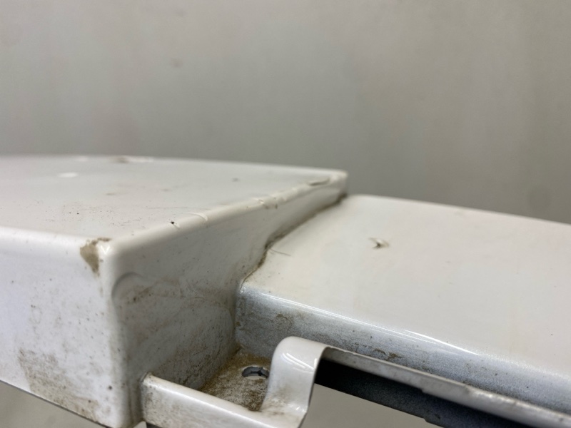 Накладка переднего бампера