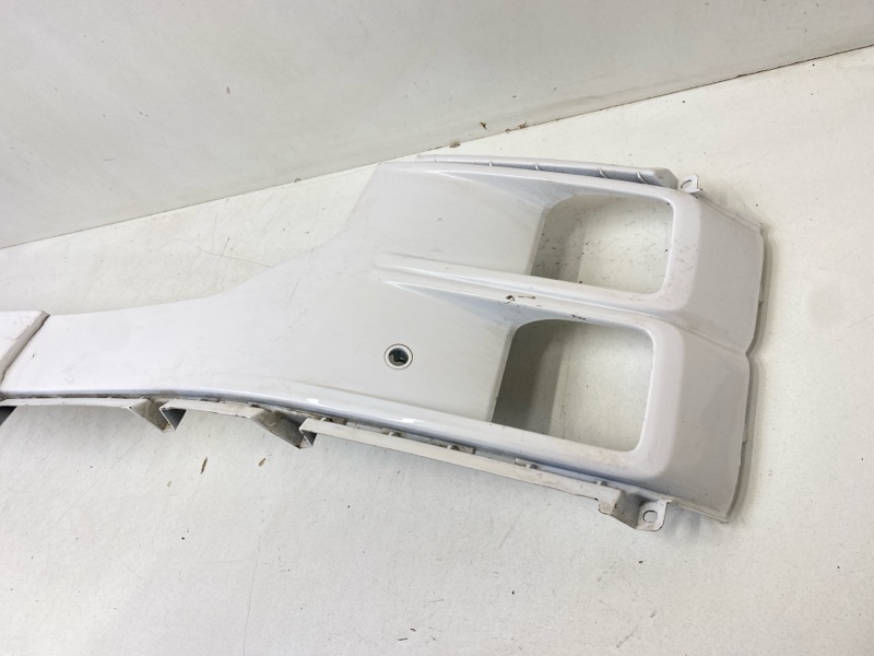 Накладка переднего бампера