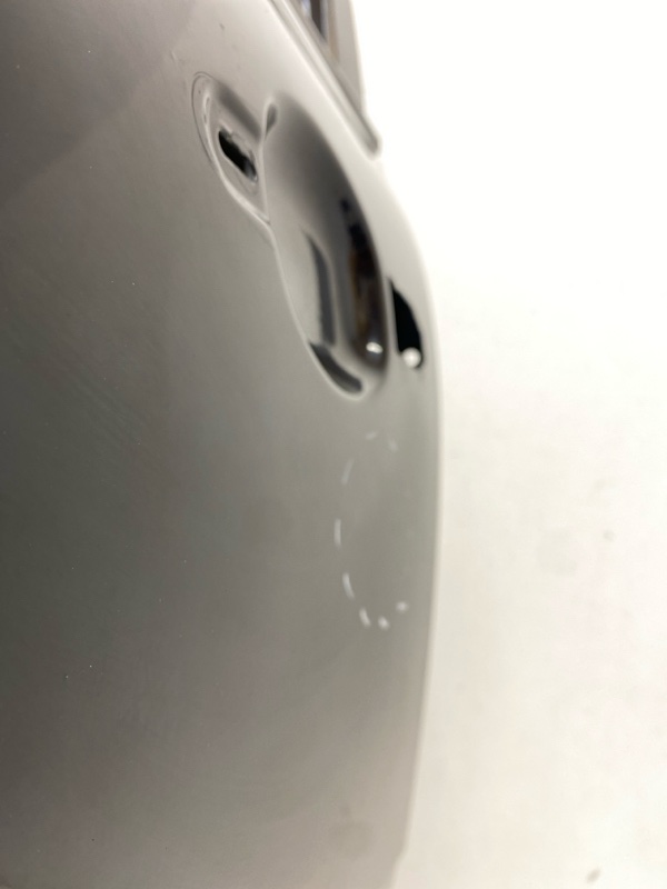 Дверь передняя левая