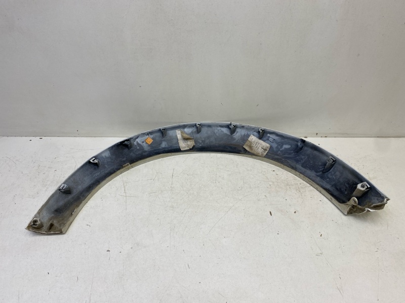 Накладка переднего крыла левого