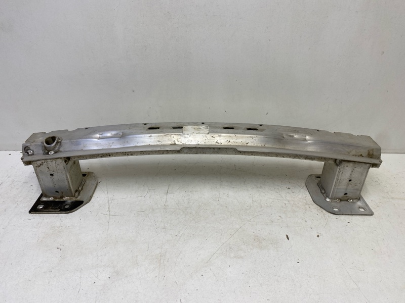 Усилитель заднего бампера