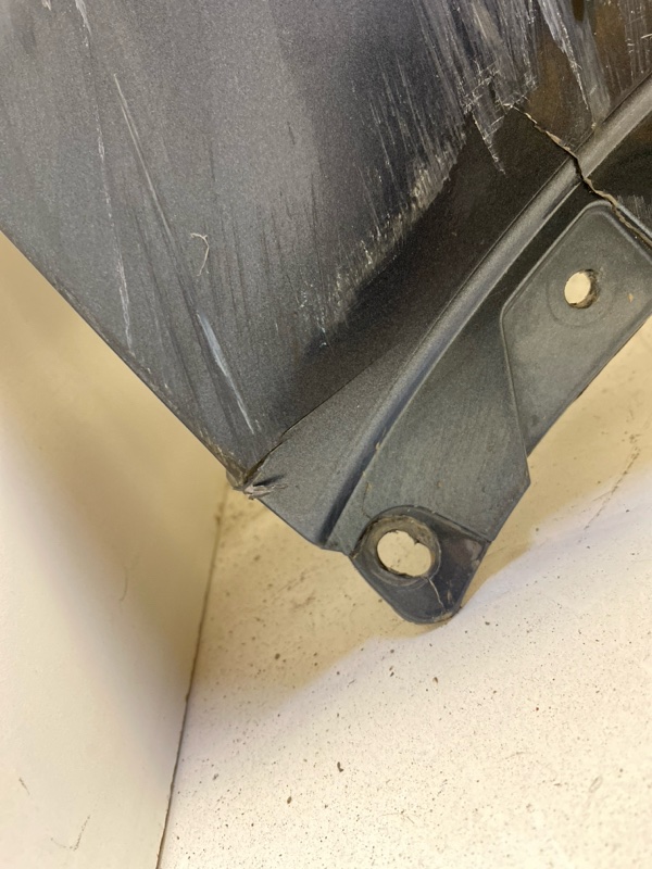 Бампер передний