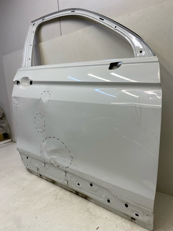 Дверь передняя правая