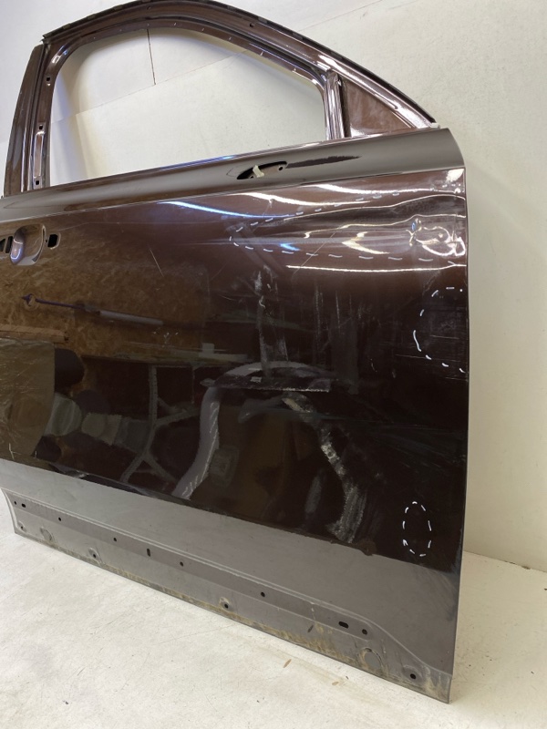 Дверь передняя правая