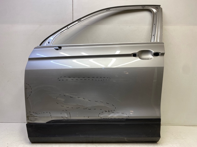 Дверь передняя левая